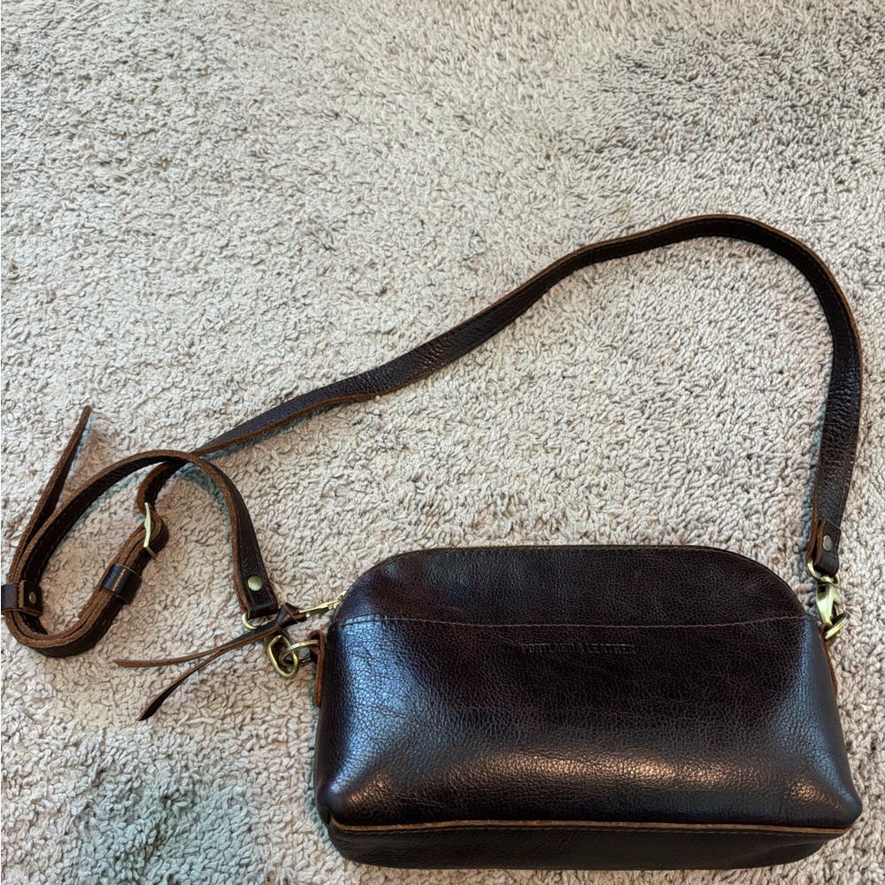 Portland Leather Brown Crossbody Bag with Adjustable Strap